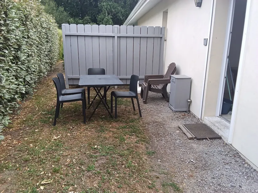 CHARMING APARTMENT IN SAUBION – QUIET NEIGHBORHOOD - Image 1