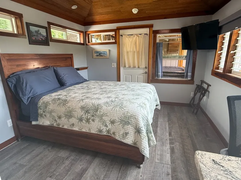 2 Room Private Treetop Suite - Image 1