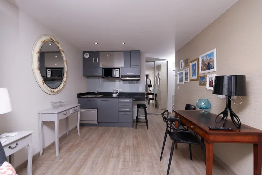 Presqu'île furnished studio – Part-Dieu station - Image 1