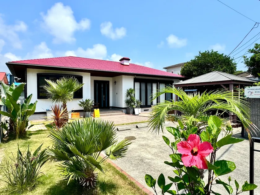 1-minute walk to Yumigahama Beach! A private villa! Yumigahama Beach House! BBQ, pets allowed - Image 1