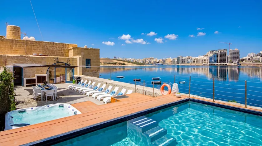 Enchanting Stone Villa With Pool and Jacuzzi - Image 1