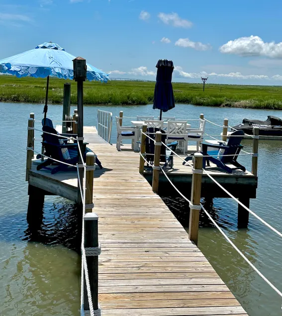 Stone Harbor waterfront cottage - Image 1