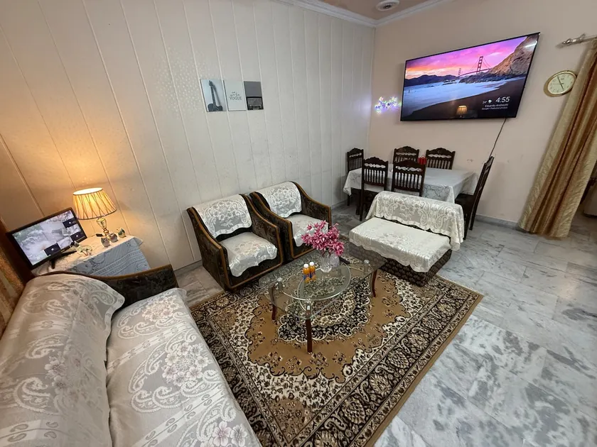 Convenient 1BHK Stay Near Max Hospital-SUPER HOST- - Image 1