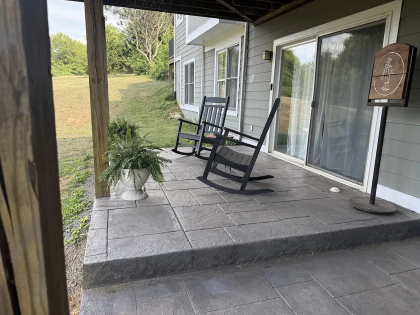 Private & Spacious Apt Near Cville in Wine Country - Image 1