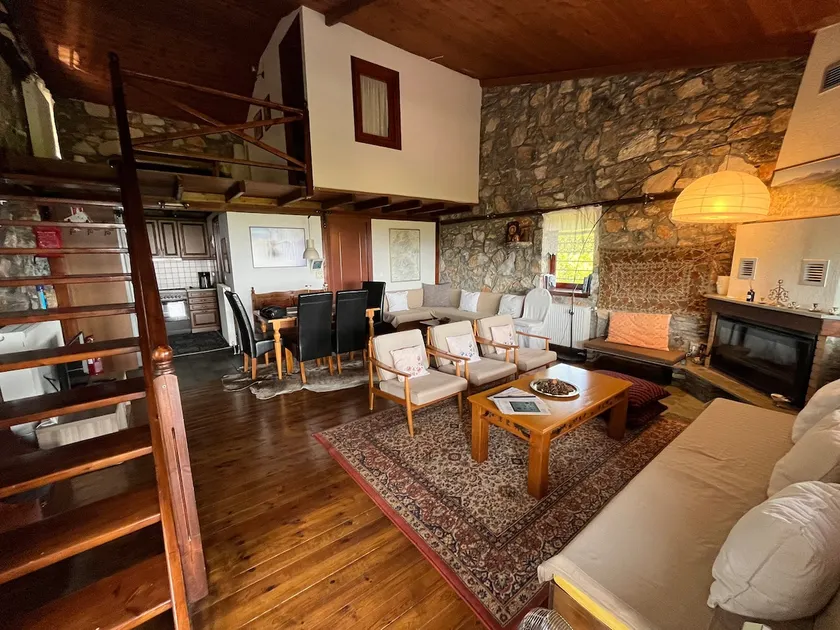 Stonehouse 2 Bedroom Chalet on Olympus Amazing View - Image 1