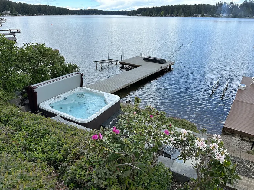 Amazing Lakefront Home with Hot Tub and Dock - Image 1