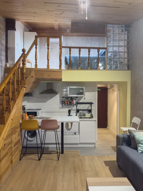S.Agueda. Studio in the center, private parking. - Image 1
