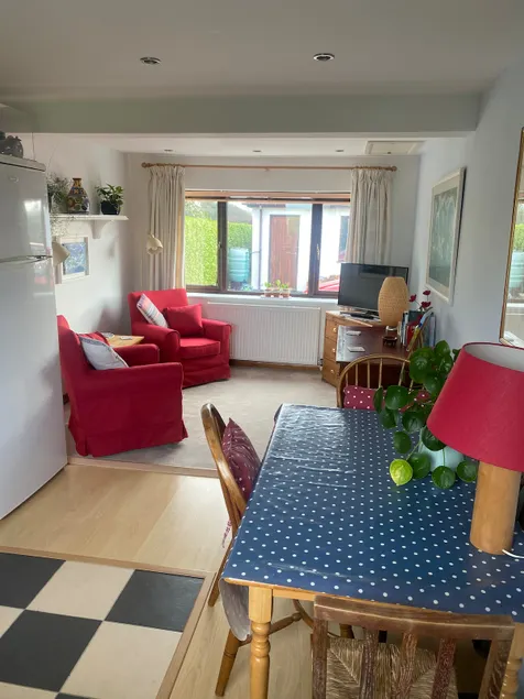 Quiet, self contained annexe close to Marazion. - Image 1