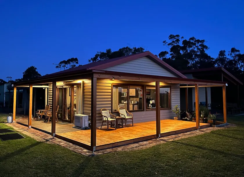 Room with a view. Fully self contained space. - Image 1