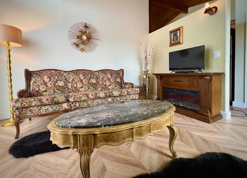 Le Cottage \"Redwood Hearts\" à Cambria - Image 1