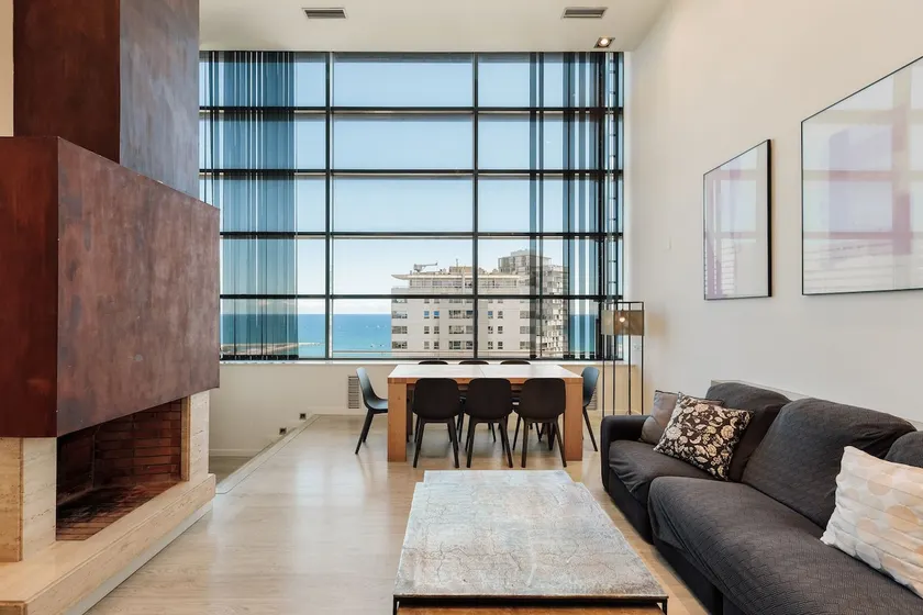 599 Exclusive Beachfront Penthouse w/Pool II - Image 1