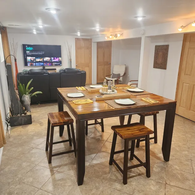 Super Paradise+65 Amenities*Downtown 15 Min - Image 1