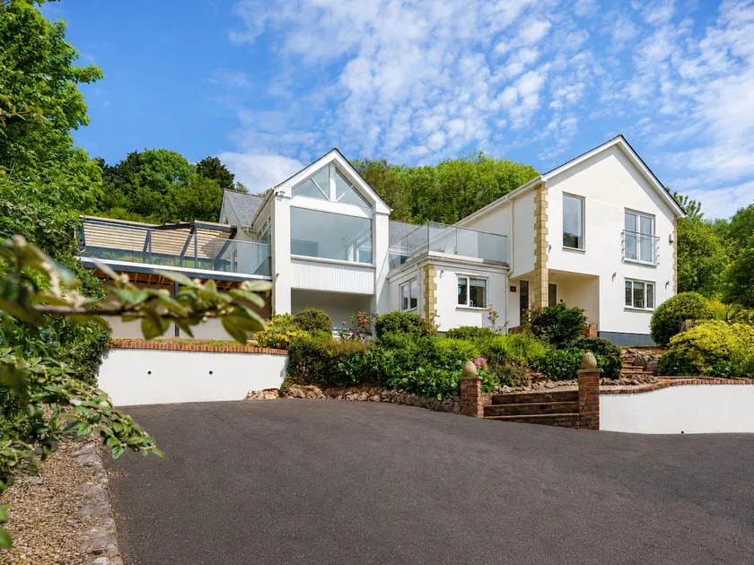 The Curlews - Waterside villa med Large Spa (Teignmouth) - Image 1