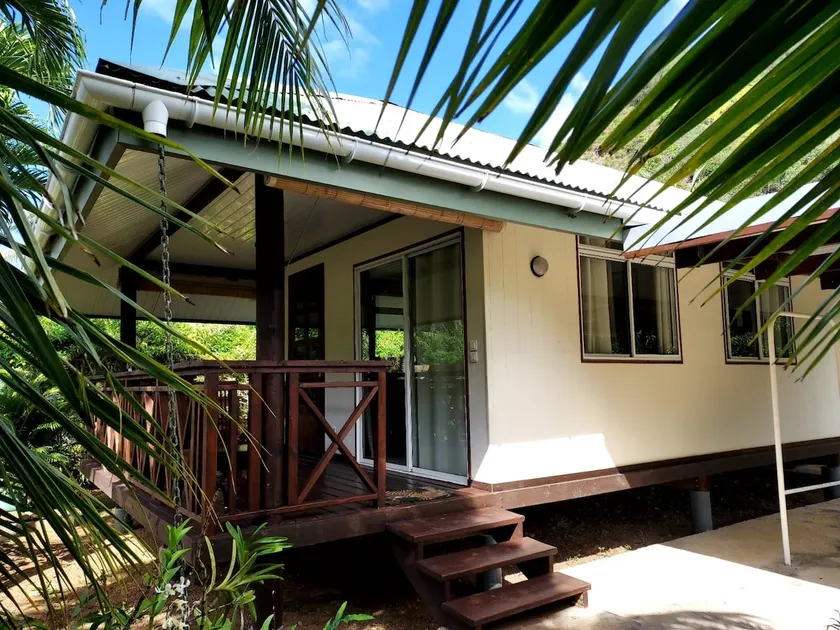 Charming 1BR Guesthouse in Beautiful Moorea - Image 1