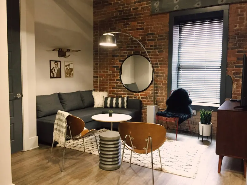 Downtown Nashville Loft: Walk to Everything! - Image 1