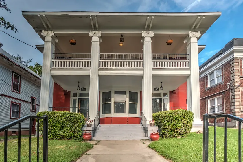Vintage Retreat | Near Beale St - Image 1