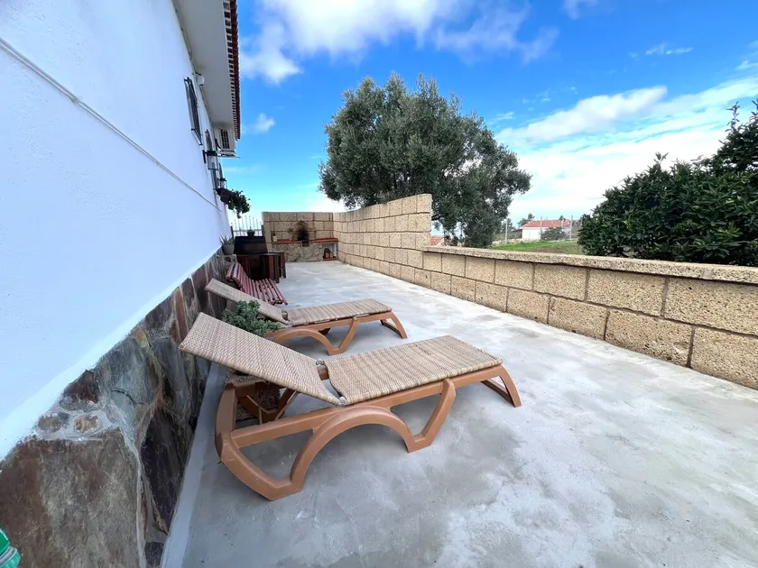 Sunny Terrace with Teide & Ocean Views - Image 1