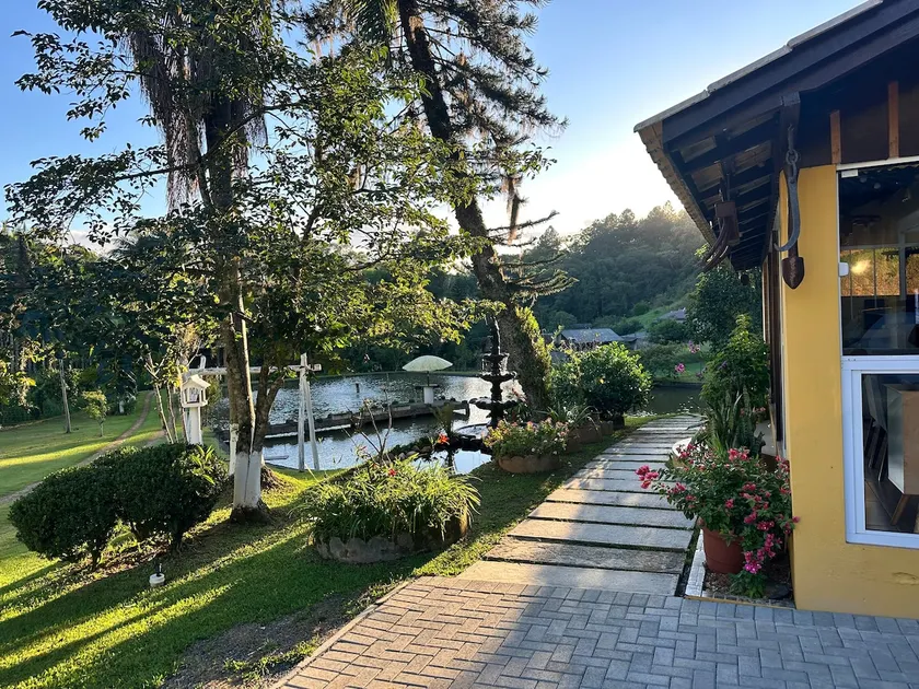 | Family Ranch | Pool, Lakes and Campfire - Image 1