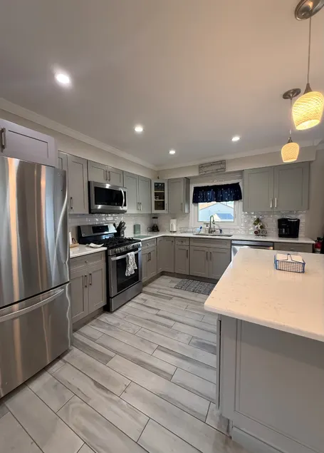 Beautiful Capemay Corner Private Fenced Home! - Image 1