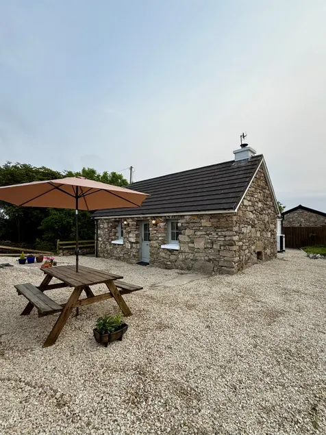 Cottage by the sea - An Teach Beag - Image 1