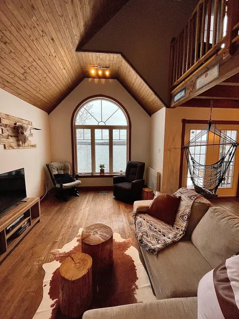 La Source CITQ 316894 5 beds Spa, Gazebo - Image 1