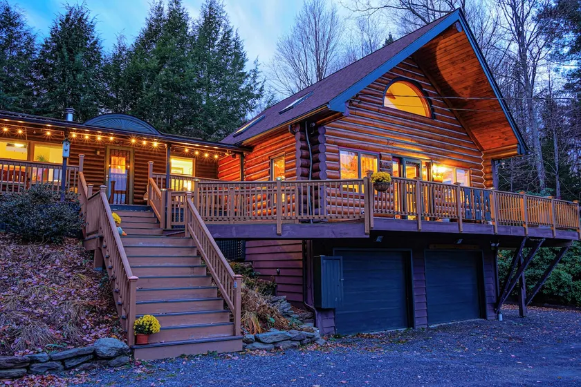 VT Log Cabin • Groups • Fire Pit • Blueberry Lake - Image 1
