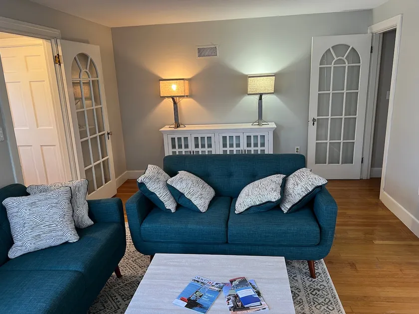 7Salem, MA - Image 1