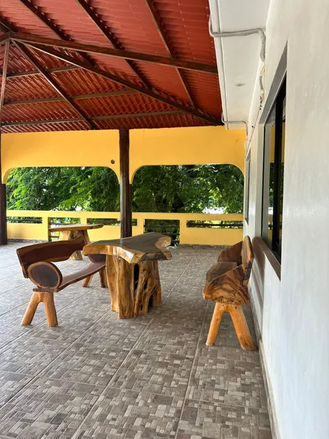 Comfortable family apartment with 2 bedrooms - Image 1