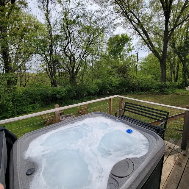 Hot Tub Hideaway - Image 1