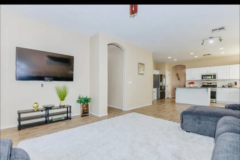 Crystal Suite - Image 1