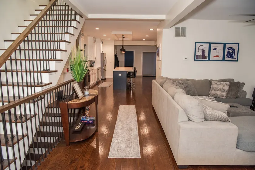 Suburban Feel with a City Vibe - Image 1