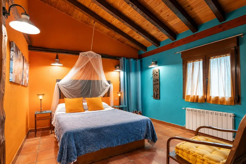 AP.7 Suite with Garden by La Bárcena - Image 1