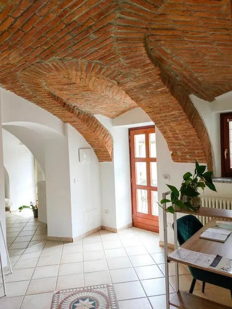 Dimora 5 Laghi – Relaxation, Nature & Comfort - Image 1