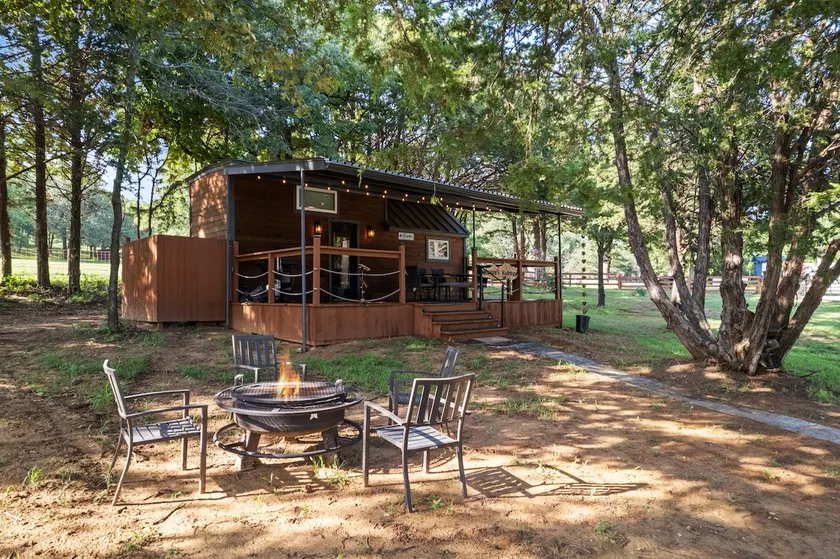Kacco's Kubby cabin near casinos and vineyards - Image 1