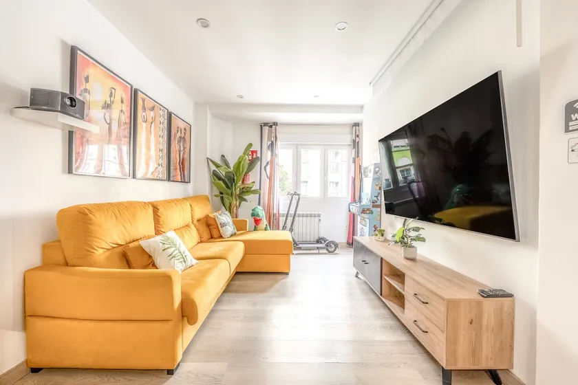LUXURY: Parking, Projector, Slot Machine, and Scooters - Image 1