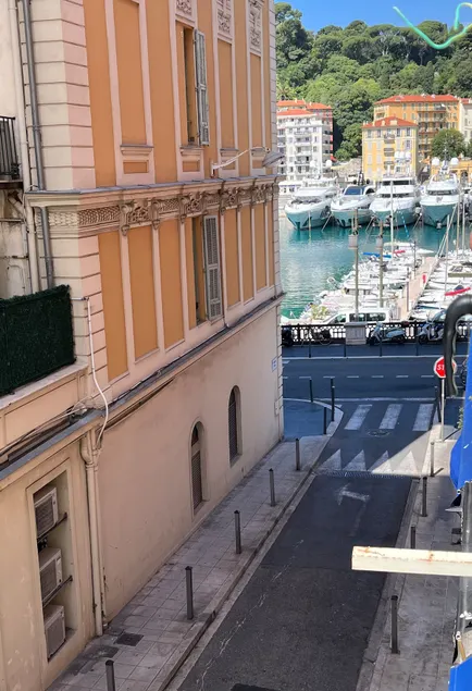 Appartement Nice Port - Image 1