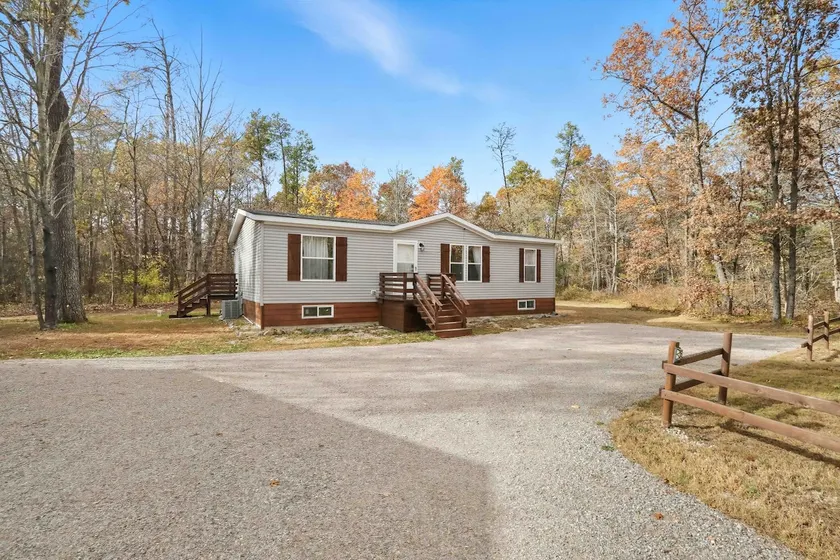 Wilderness Trail Retreat! 3 min to lake/25 Dells - Image 1
