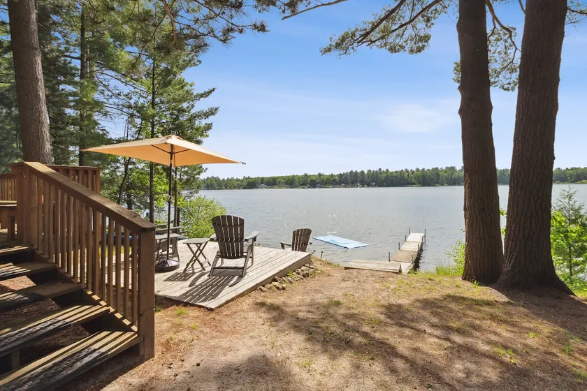 Lakefront Escape - 1 mile from Garland Golf Resort - Image 1