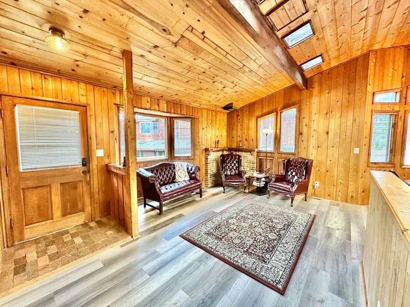 2Br Eagle Campobello Cabin for 4, TEIC, Big Parkng - Image 1