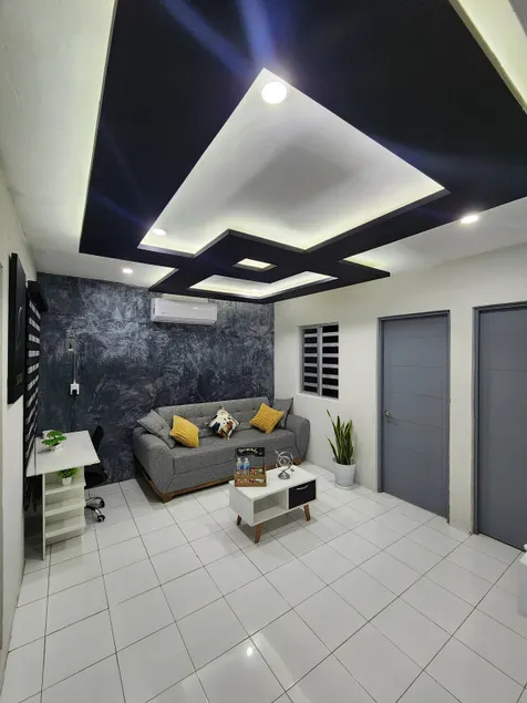 Casa Saturno 3 blocks from Liverpool Terrace Oblatos - Image 1