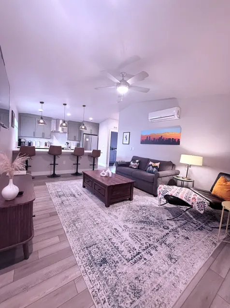 New Build Luxury Guesthouse Sloan Lake - Image 1