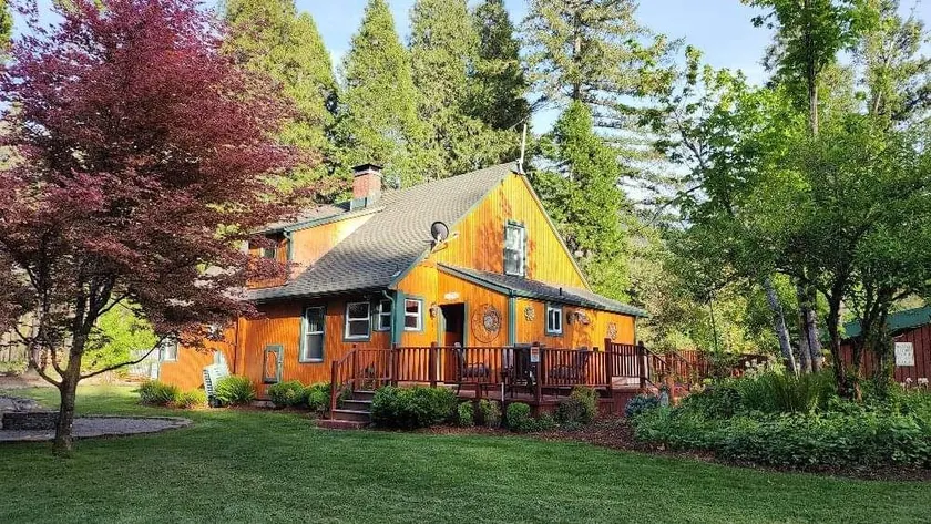 4bd/3bath Vacation like President Hoover - Image 1