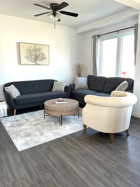 3 bed, 3 bath home, sleeps 8 - Image 1