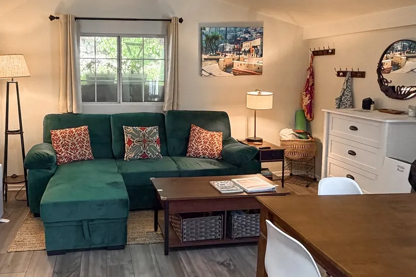 Quaint Avalon Cottage < Half-Mi to Beaches! - Image 1