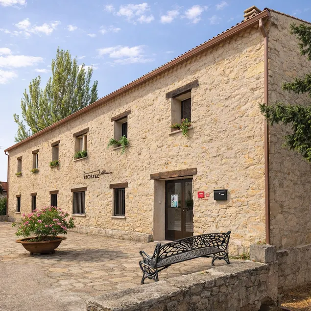 Alto Tajo • House with 50 m² living room and patio for 13 - Image 1