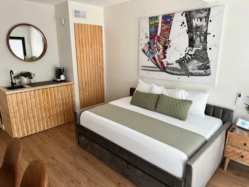 Contemporary Private Guest Studio close to NYC - Image 1