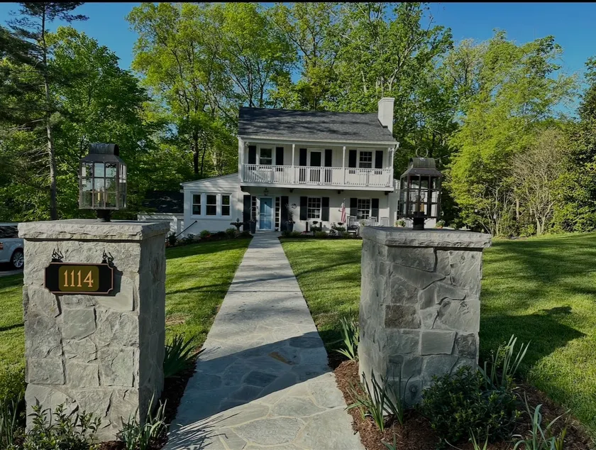The Cottage in Druid Hills - Image 1