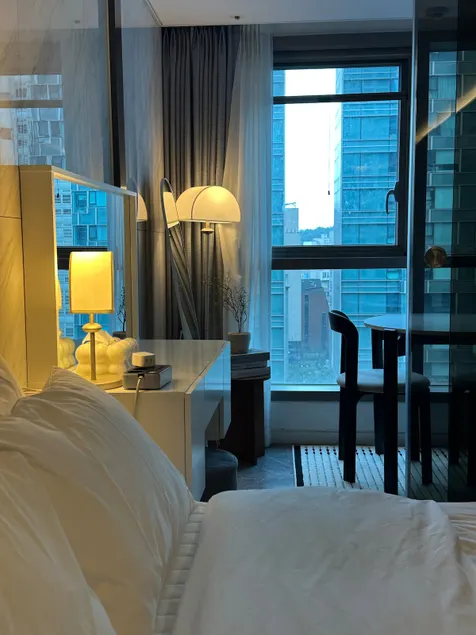 2 PM Check-in, Full-option Hotel, 7-day Discount - Image 1