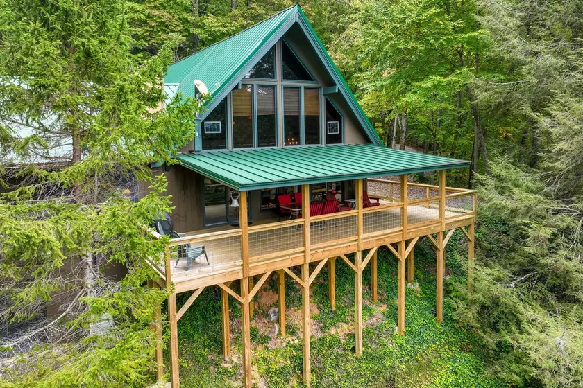 Robbinsville Vacation Rental w/ Covered Balcony - Image 1