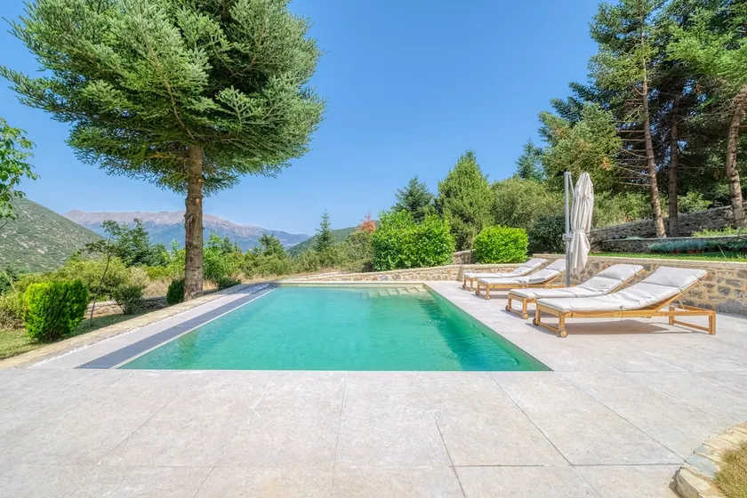 Villa Mainalis | pool, jacuzzi, 90' Athens - Image 1